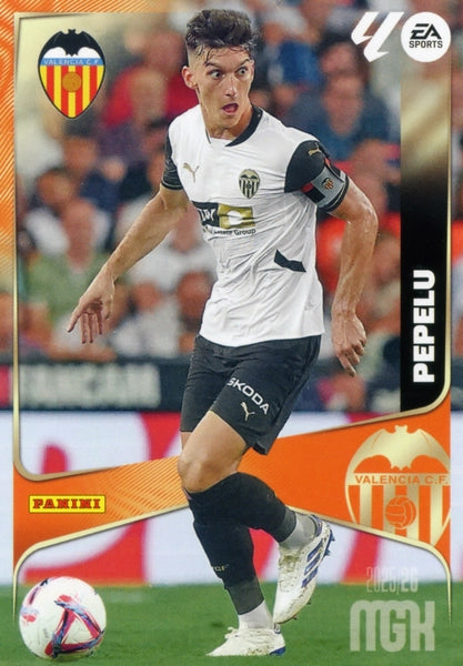 Pepelu - Valencia CF - Panini Megacracks - 2025-2026 - #353 - Basico
