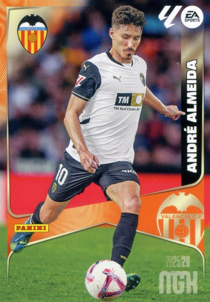 André Almeida - Valencia CF - Panini Megacracks - 2025-2026 - #354 - Basico