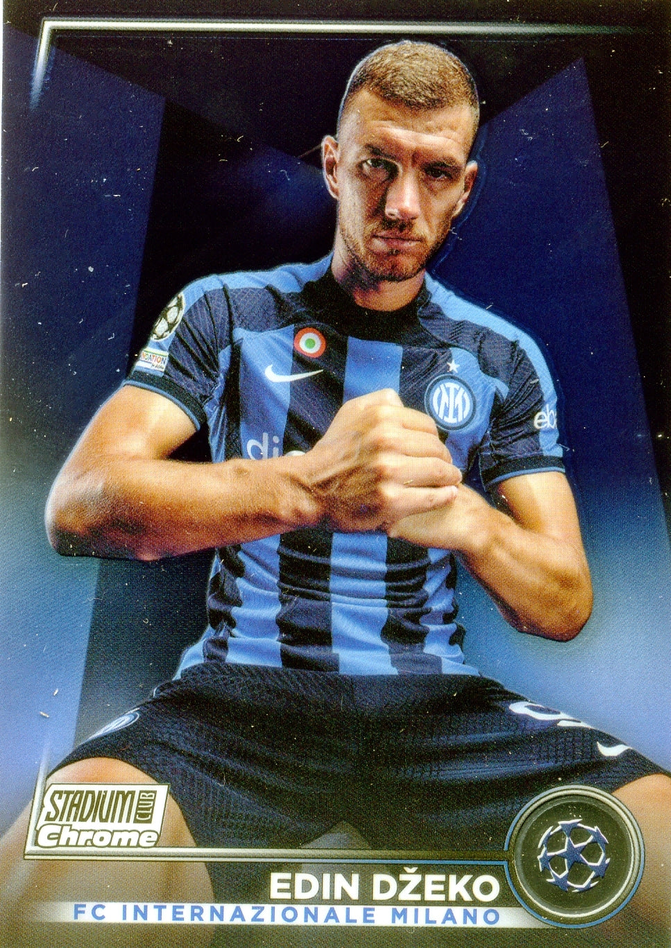 Cromo Trading Card Fútbol-Edin Džeko-FC Internazionale Milano-Topps Stadium Club Uefa Chrome 2022-2023-#094-Básico Parallel