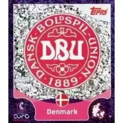 Cromo Trading Card Fútbol-Denmark-Reach the Summit-Topps Uefa Women's Euro 2025-#008-foil