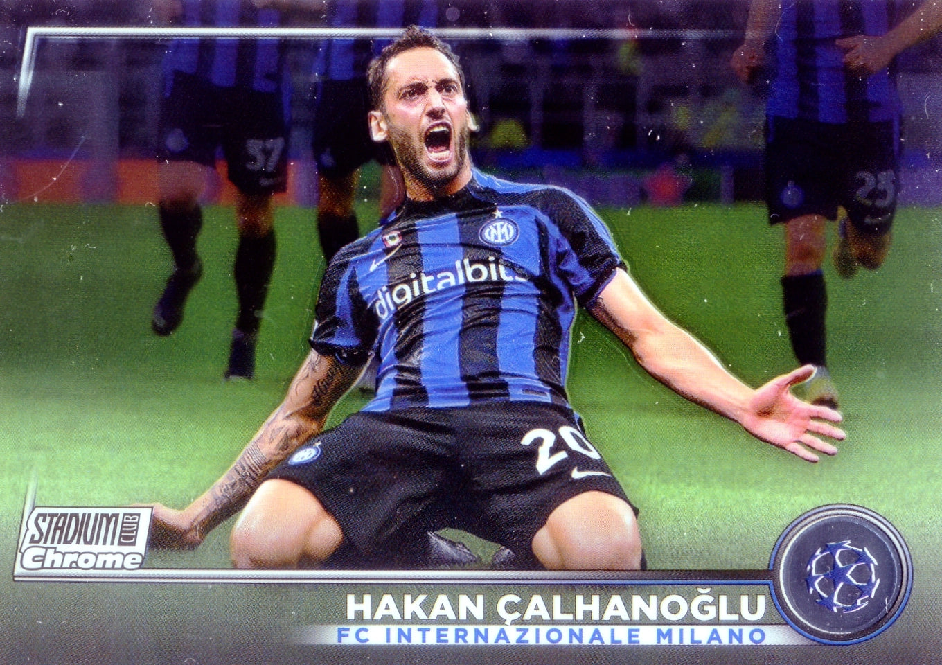 Cromo Trading Card Fútbol-Hakan Çalhanoğlu-FC Internazionale Milano-Topps Stadium Club Uefa Chrome 2022-2023-#034-Básico Parallel