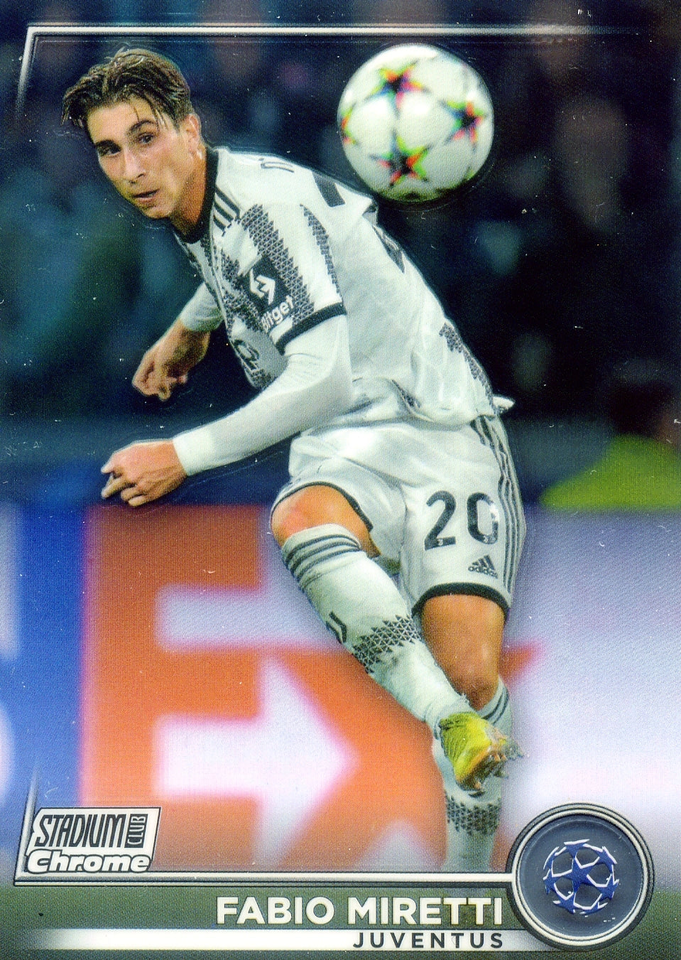 Cromo Trading Card Fútbol-Fabio Miretti-Juventus-Topps Stadium Club Uefa Chrome 2022-2023-#036-Básico Parallel